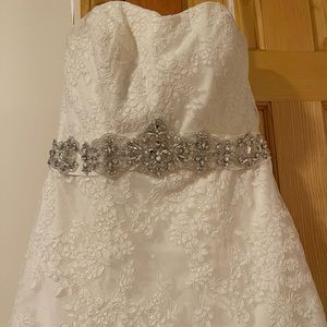 Ivory A-Line Sweetheart Neckline Wedding Dress with Swarovski crystal belt.